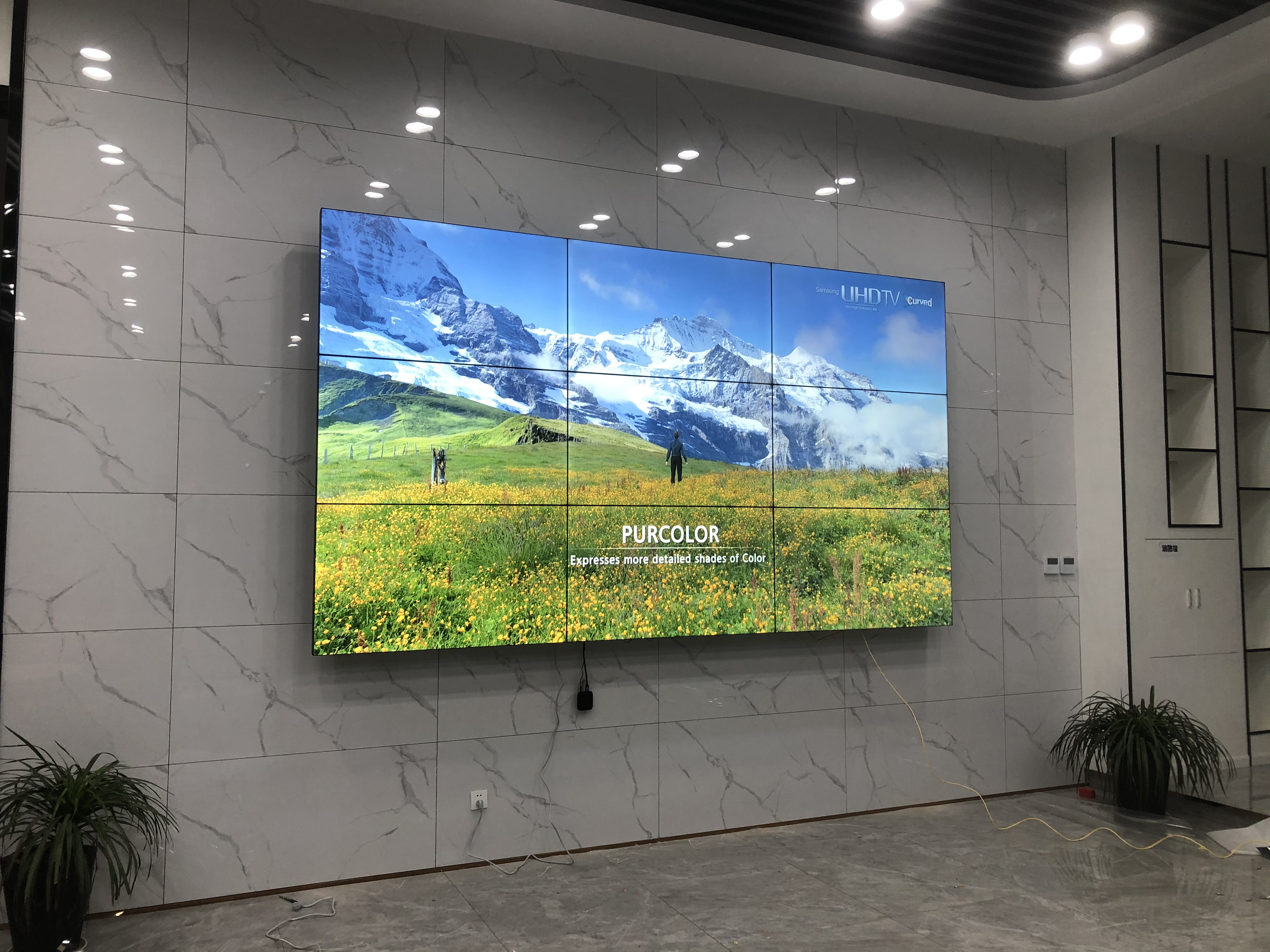 55寸3.5mm液晶拼接屏-壁挂支架-湖南景凡文化